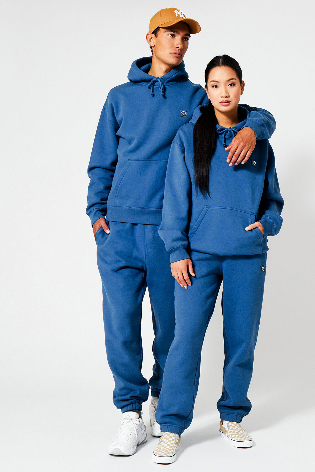 Crest image number 0