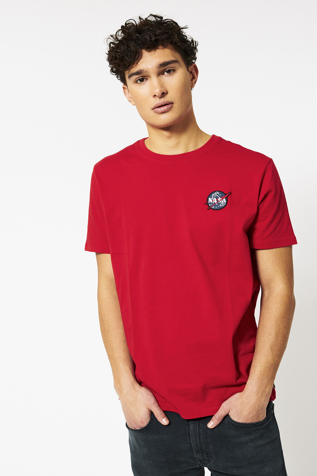 Exo badge image number 0