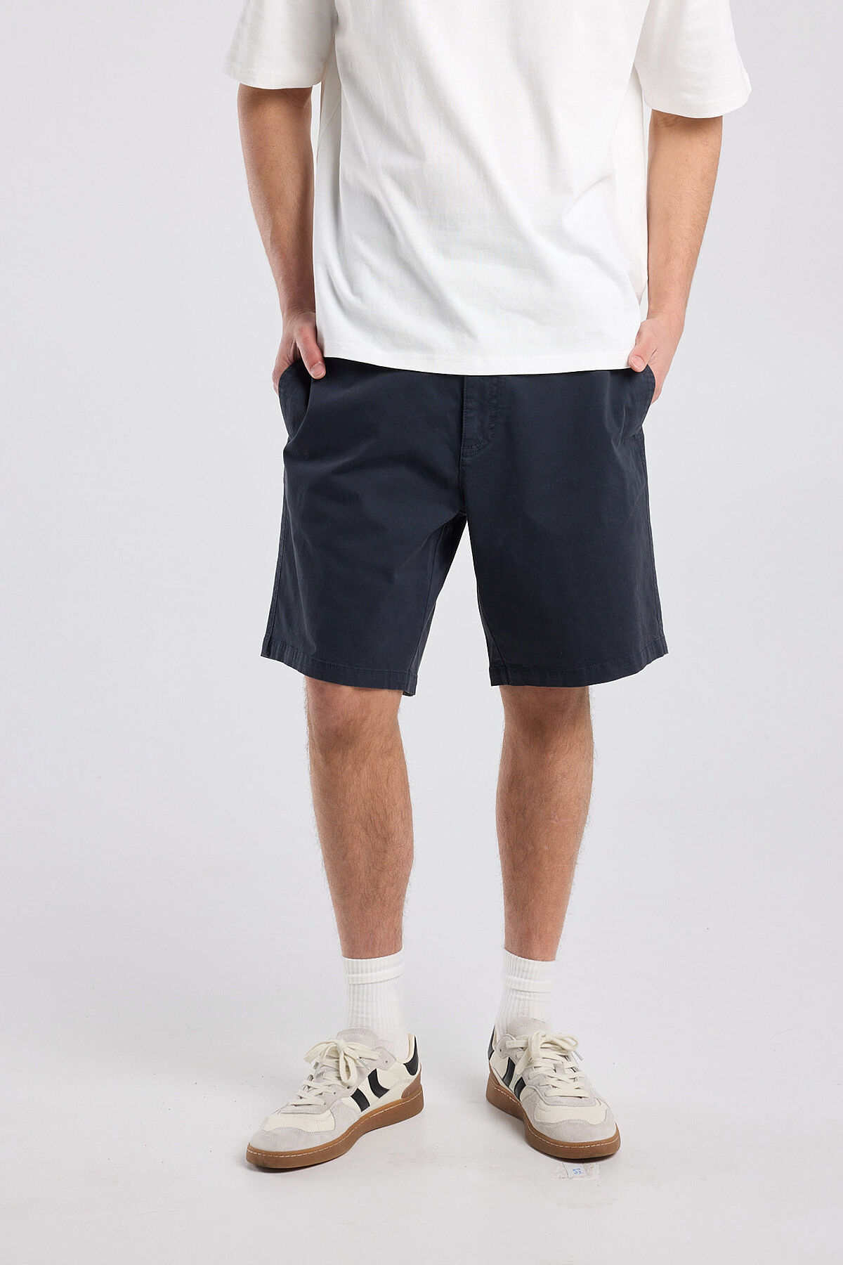 Niels image number 0