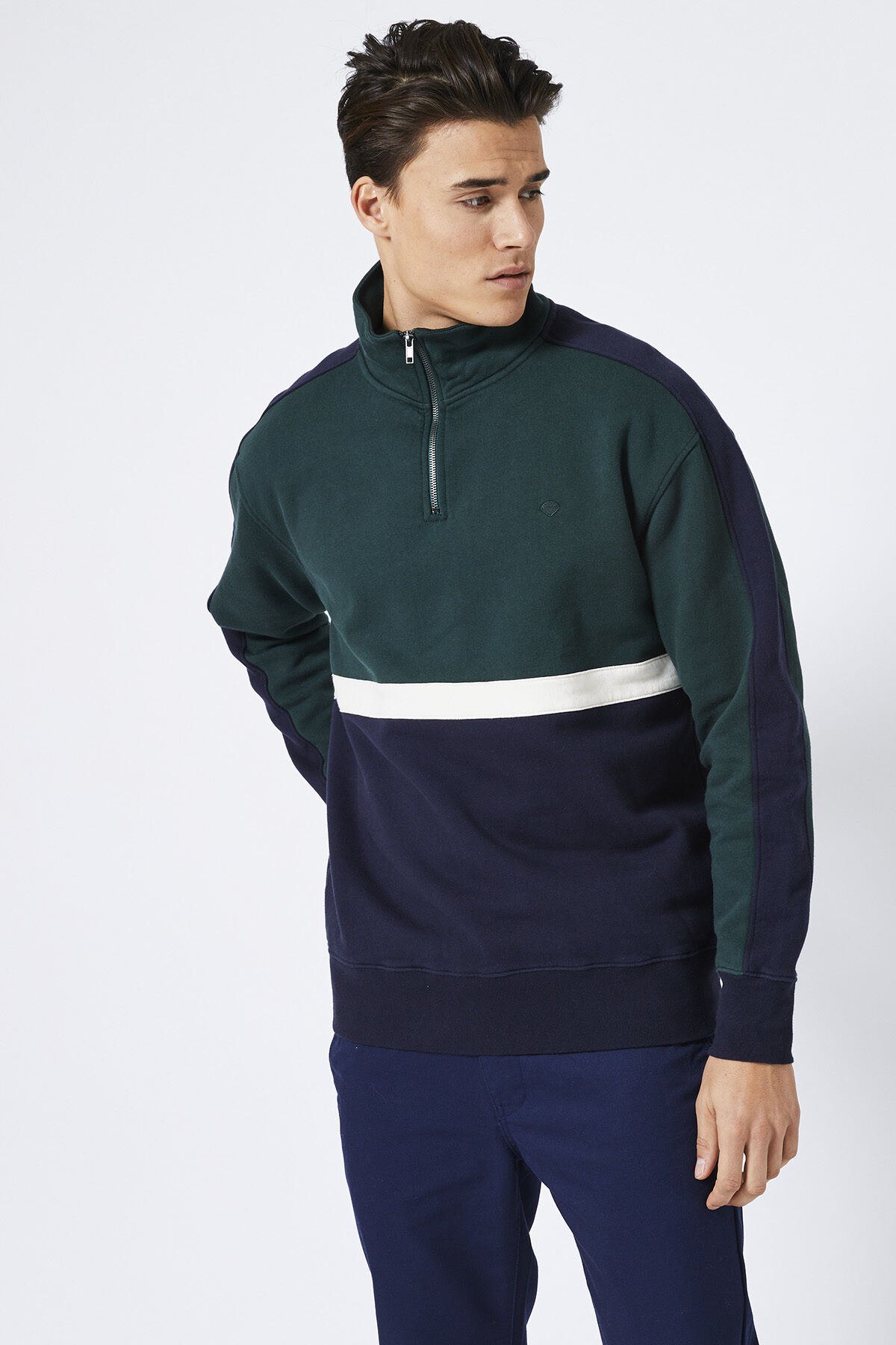 Sweater Silos image number 1