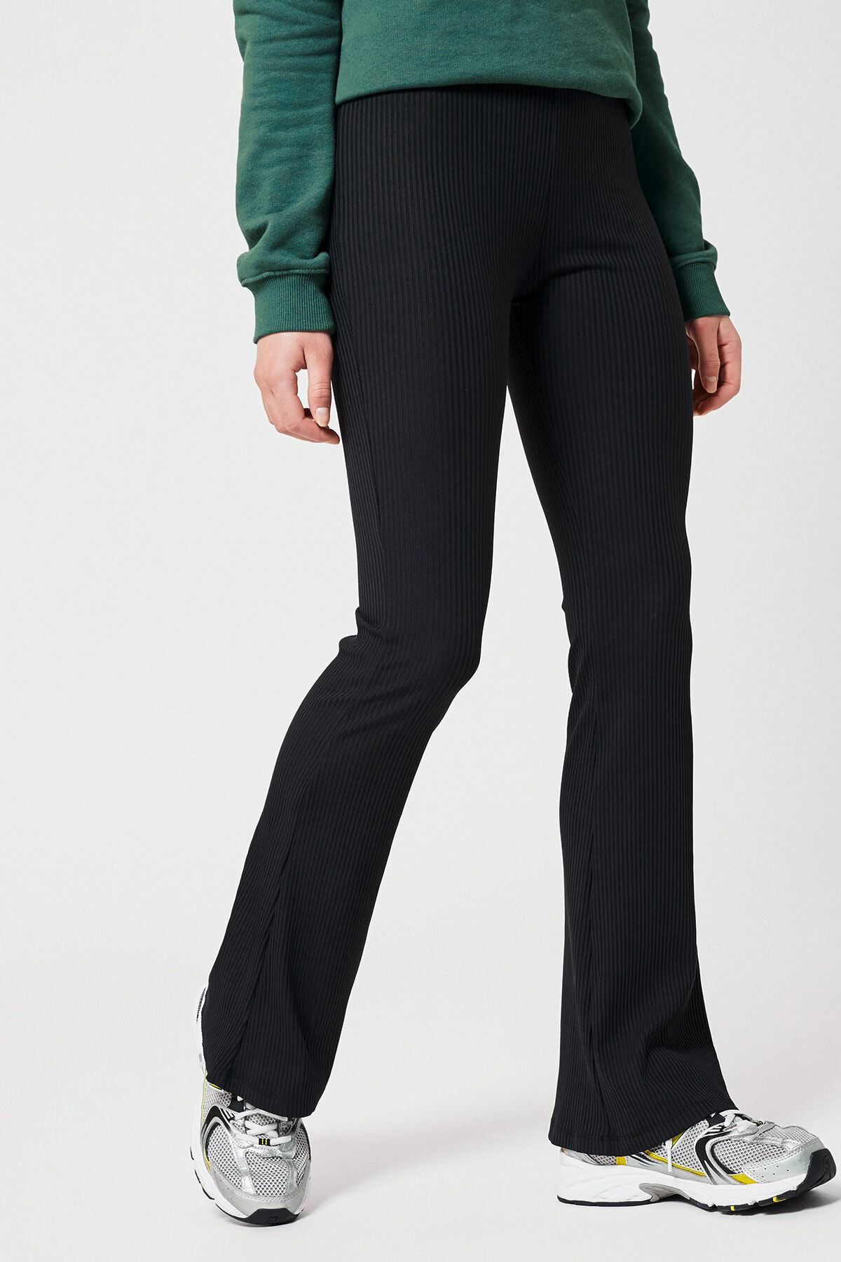 Flared pants Lori image number 1