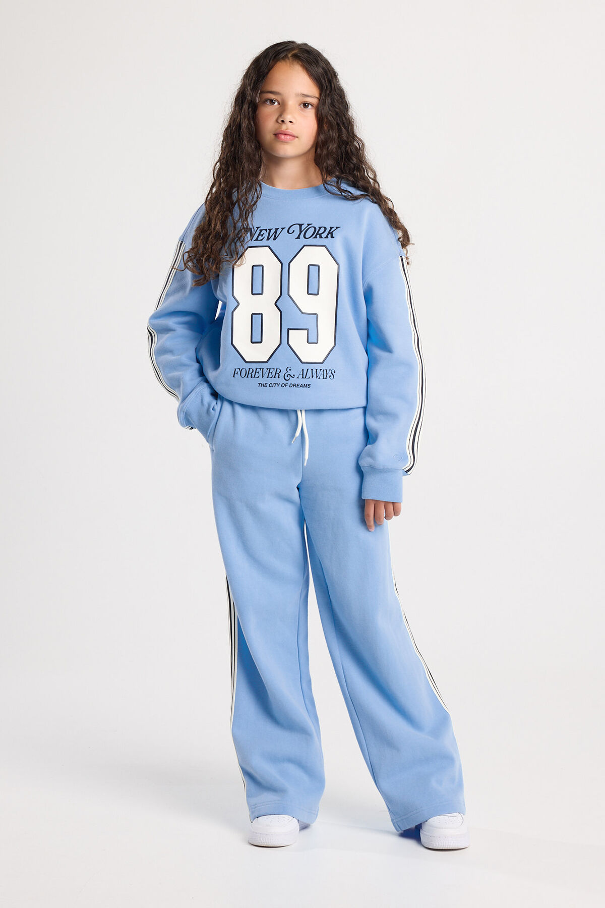 Cassie JR image number 1