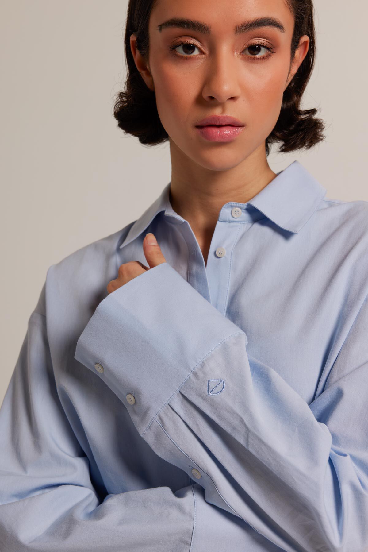 Blouse collar Britney image number 3