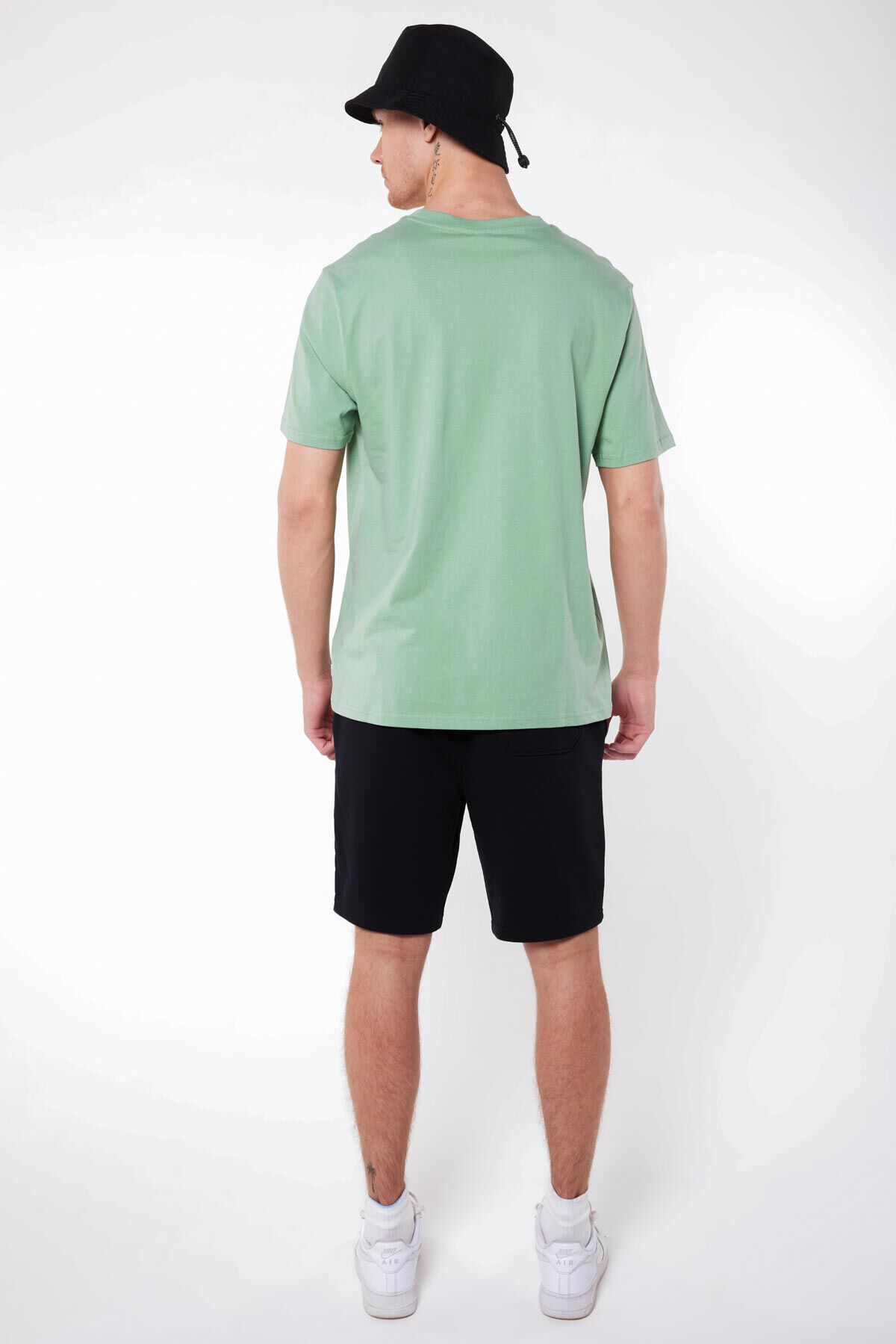 Short Sevan image number 2