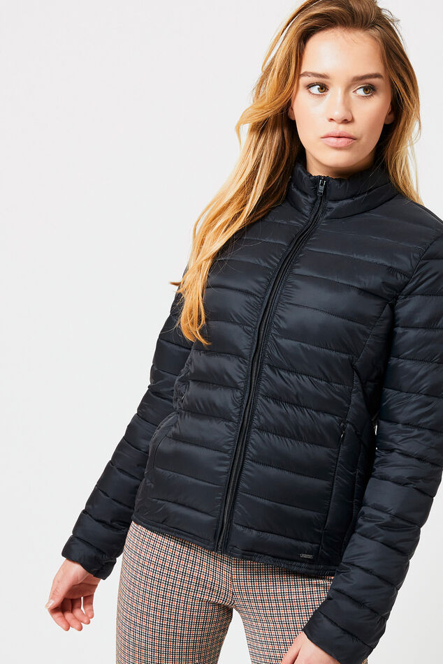 Jacket Jacky image number 0