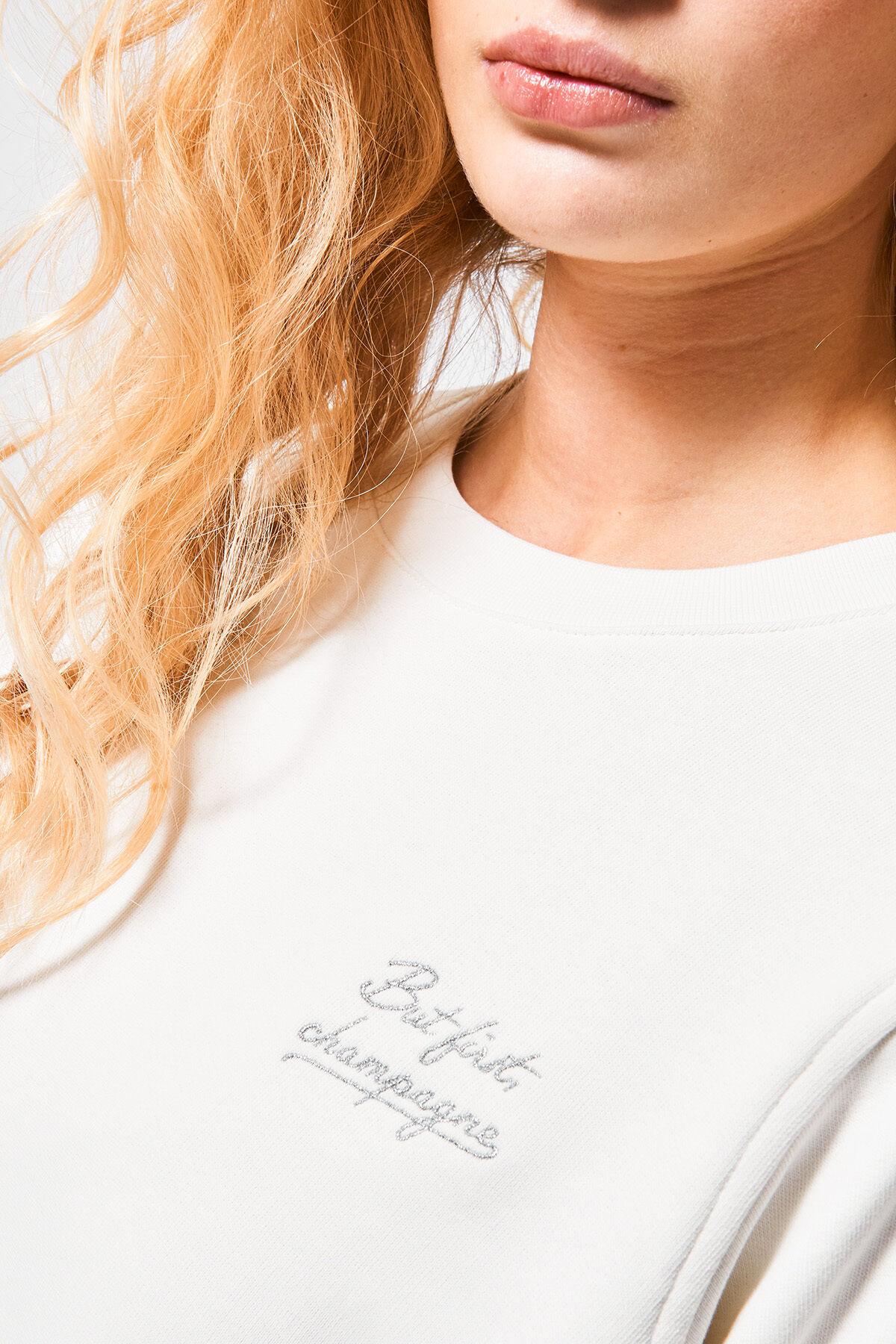 Sweater Snow x image number 3