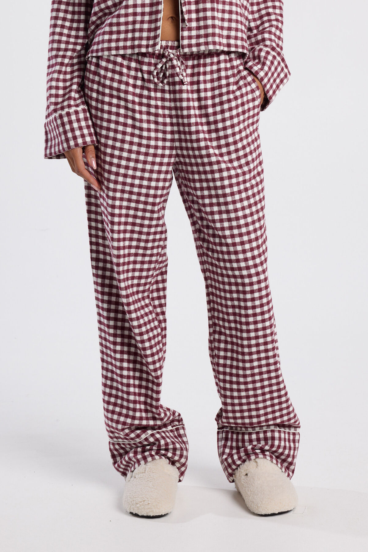 Mandy image number 0