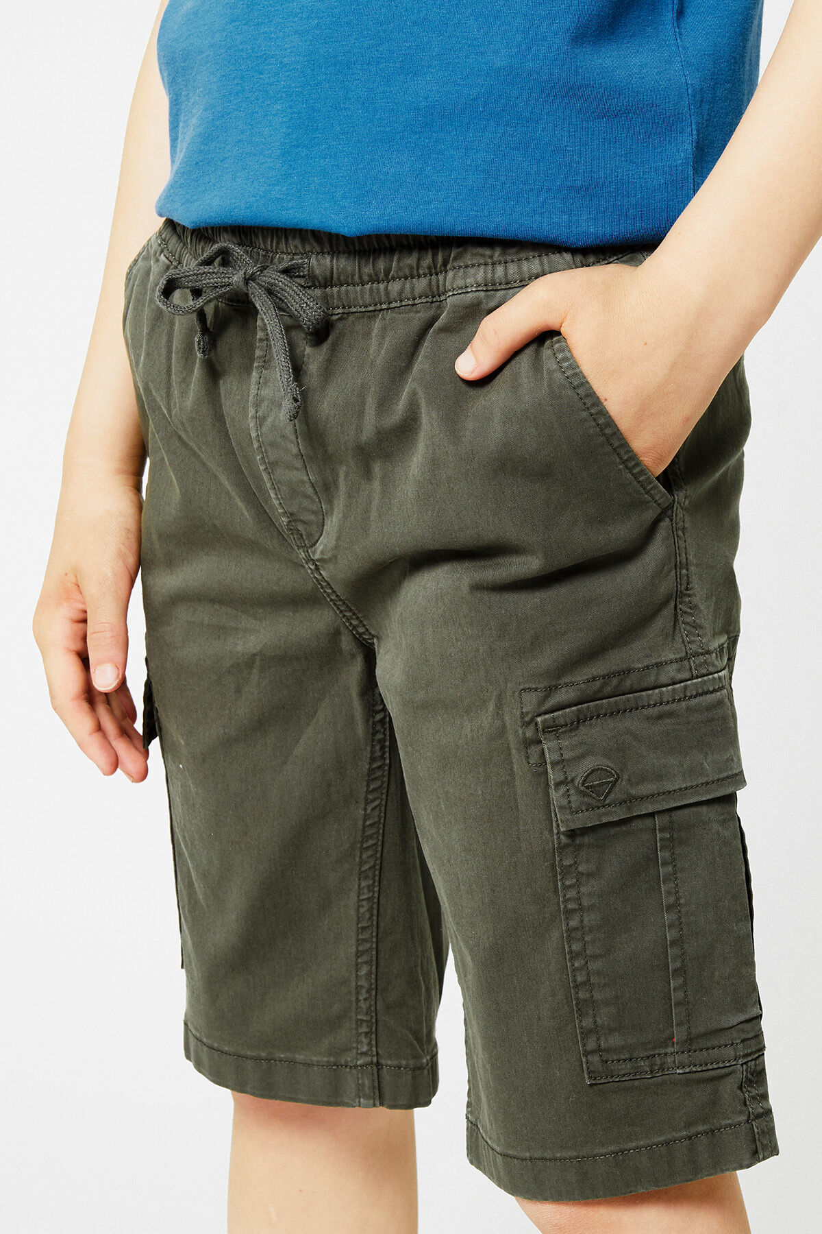 Short Noa jr image number 3