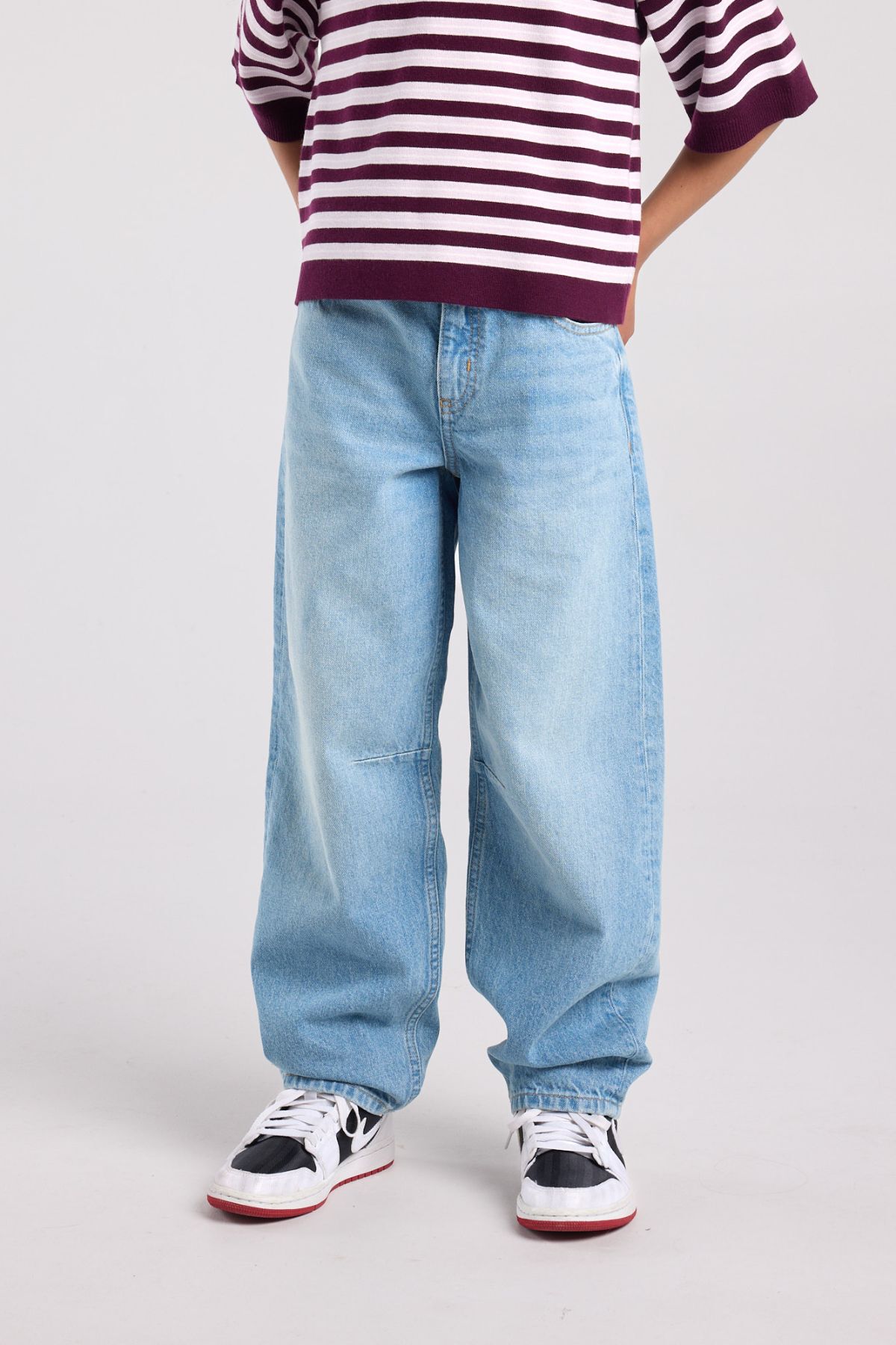 Oakland Jr image number 0