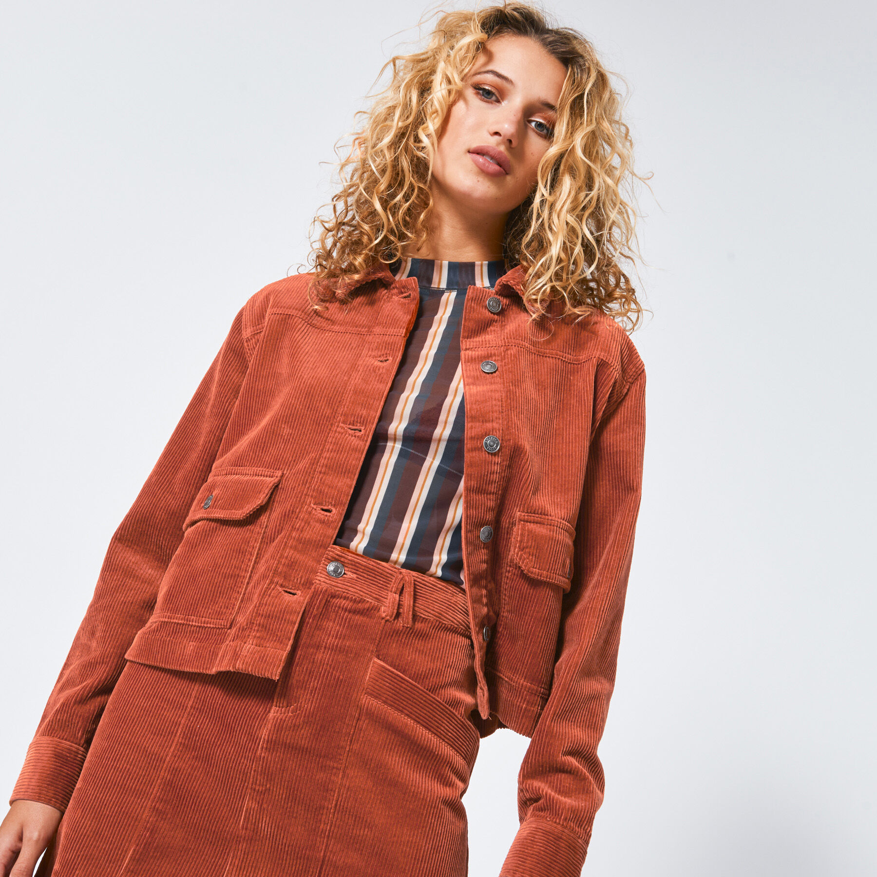 bruine blazer dames
