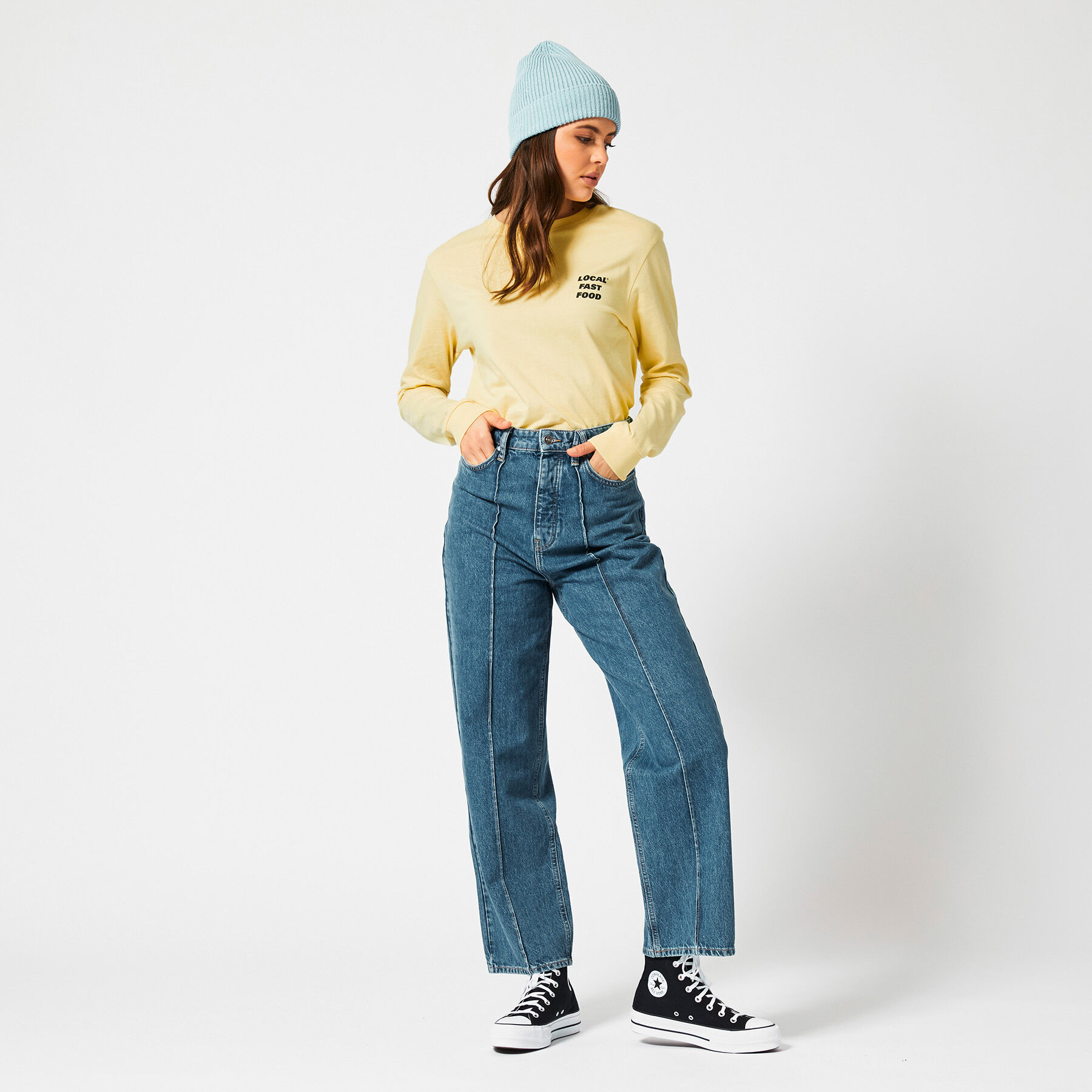 relaxed fit jeans