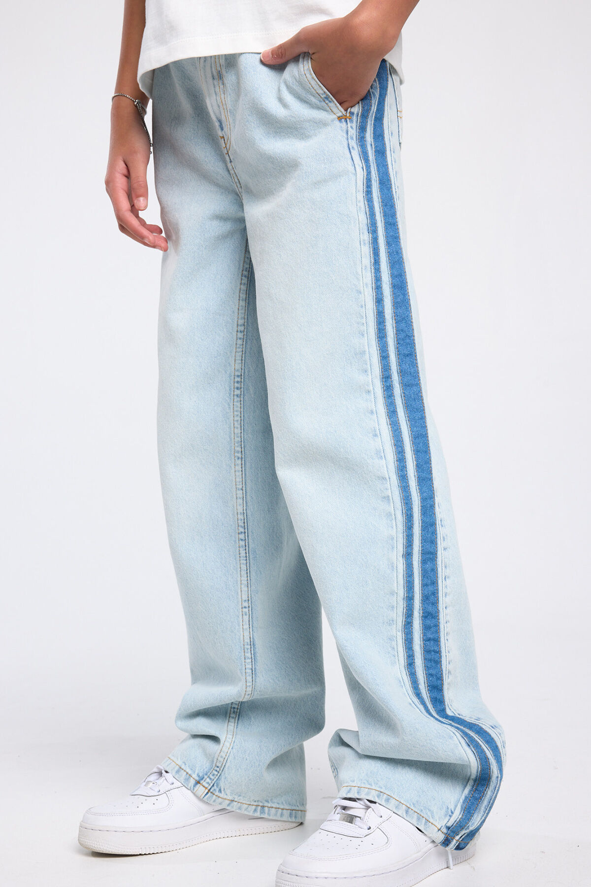 Kansas JR image number 3