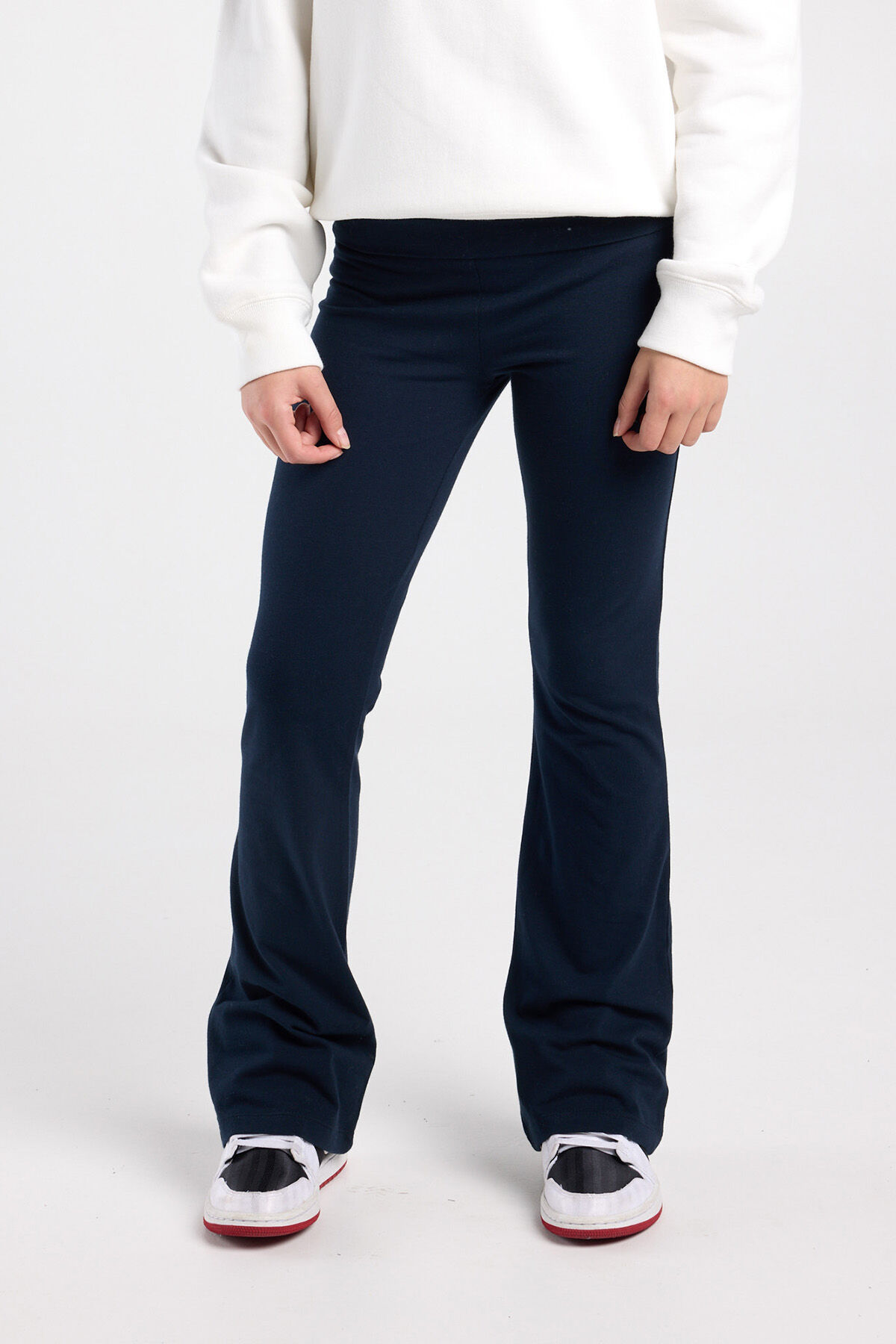 Cira Jr image number 0