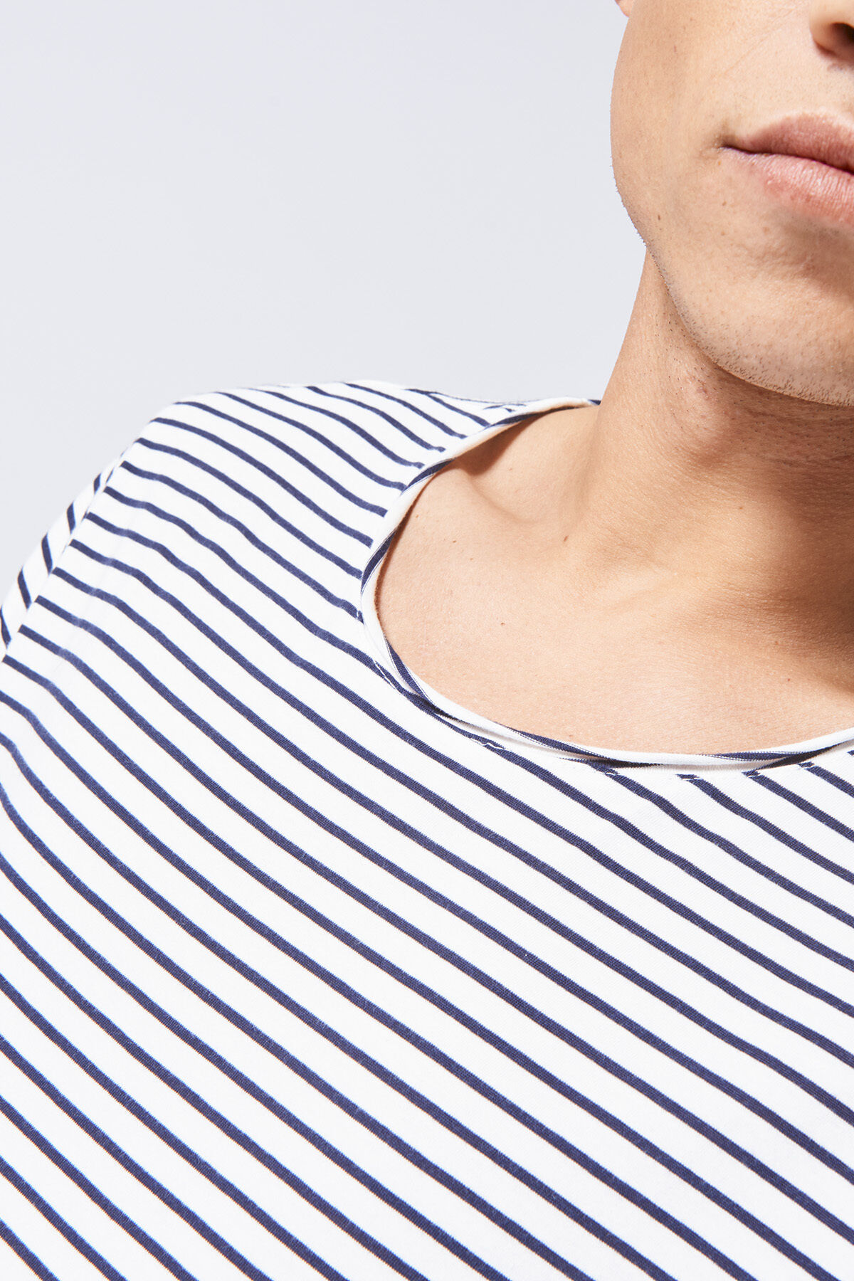 T-shirt Took image number 3