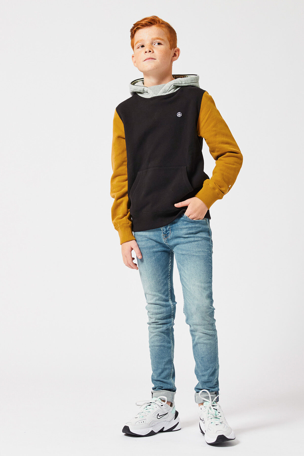 Sweat a capuche Sander jr image number 1