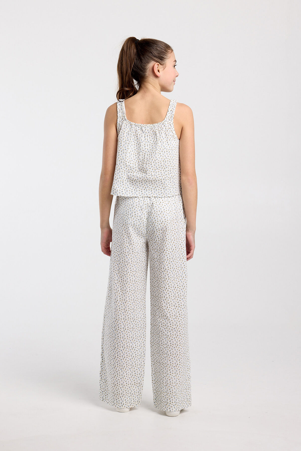 Minny JR image number 2