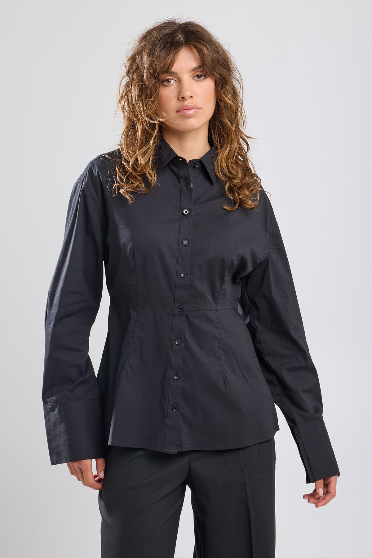 Blouse collar Brielle image number 1