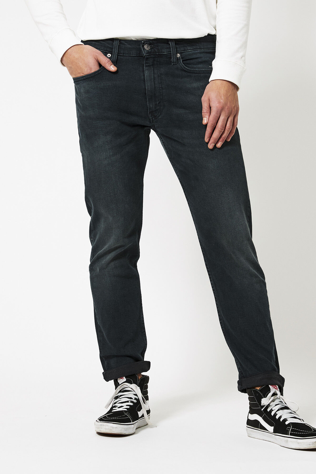 Levi's tapered black jeans clearance