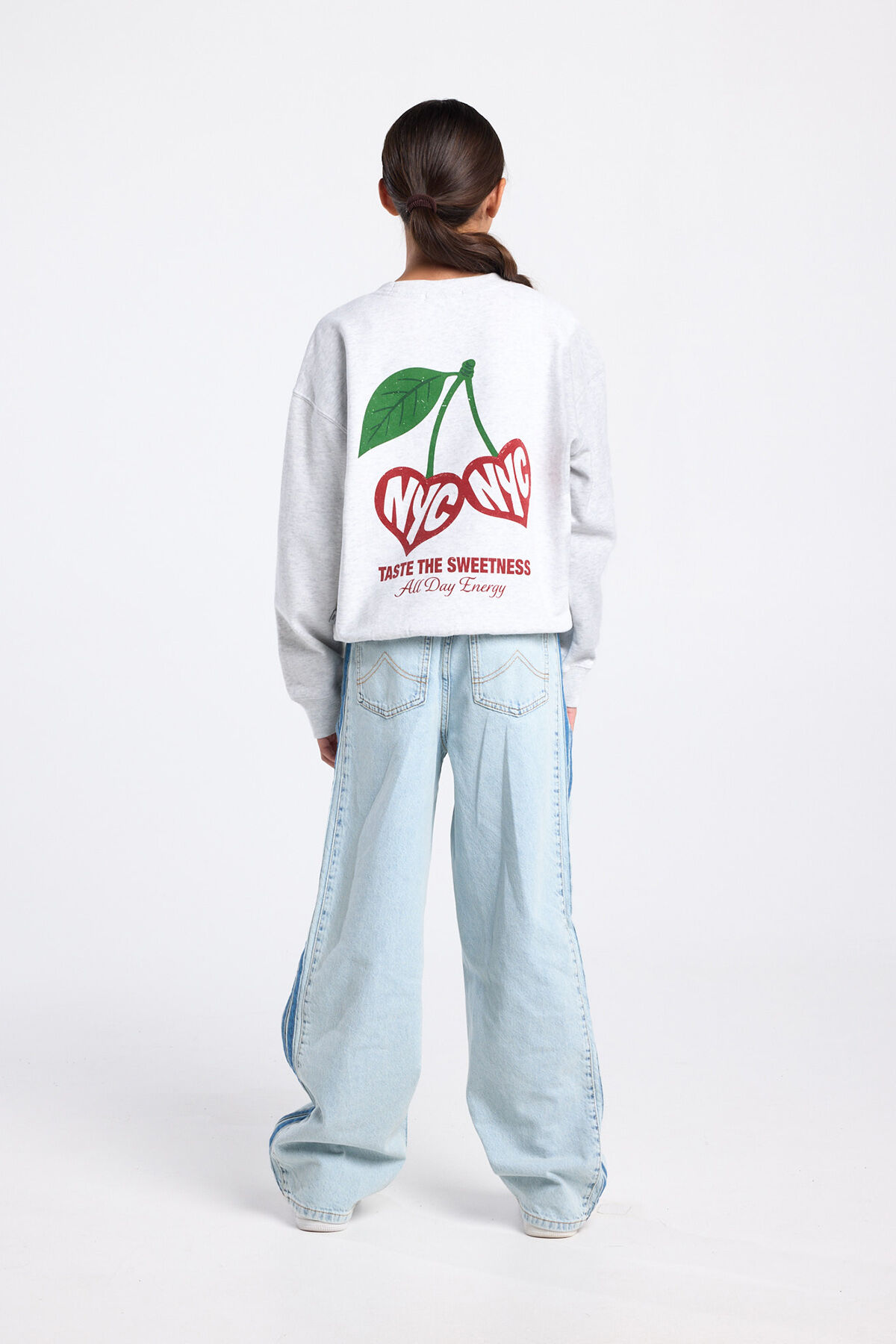 Salina JR image number 2