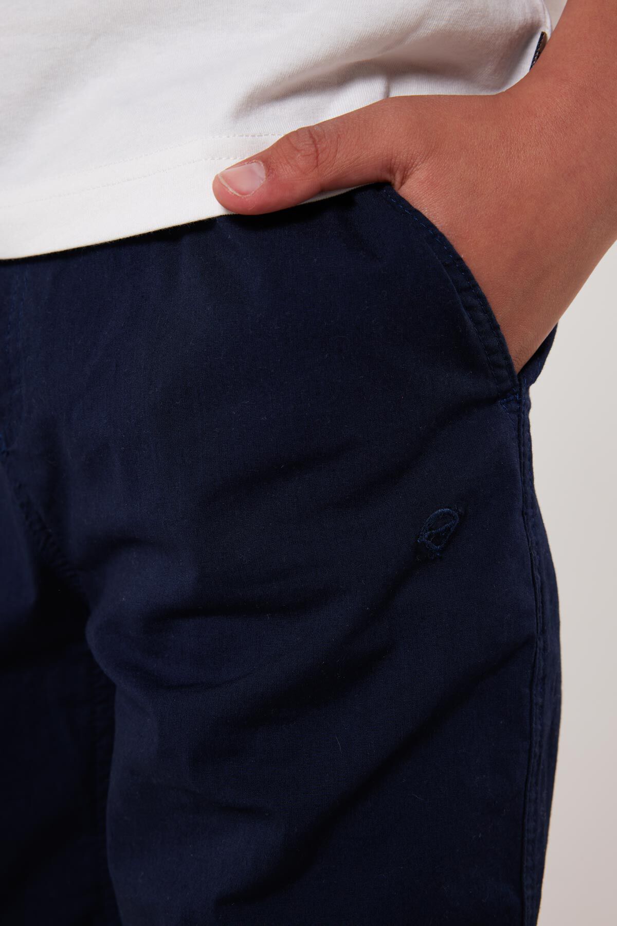 Hose Phill JR image number 3