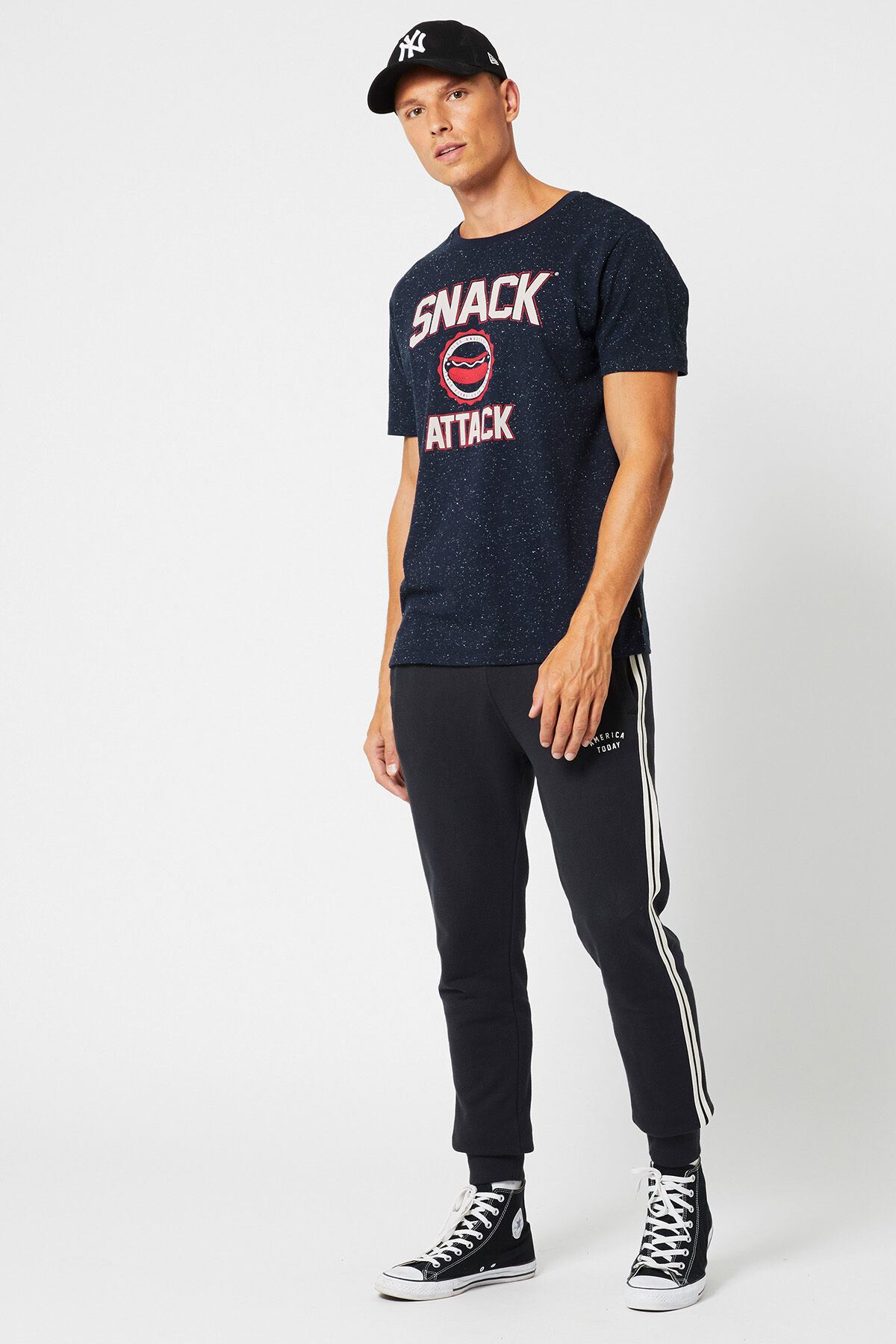 T-shirt Ed snack attack image number 1