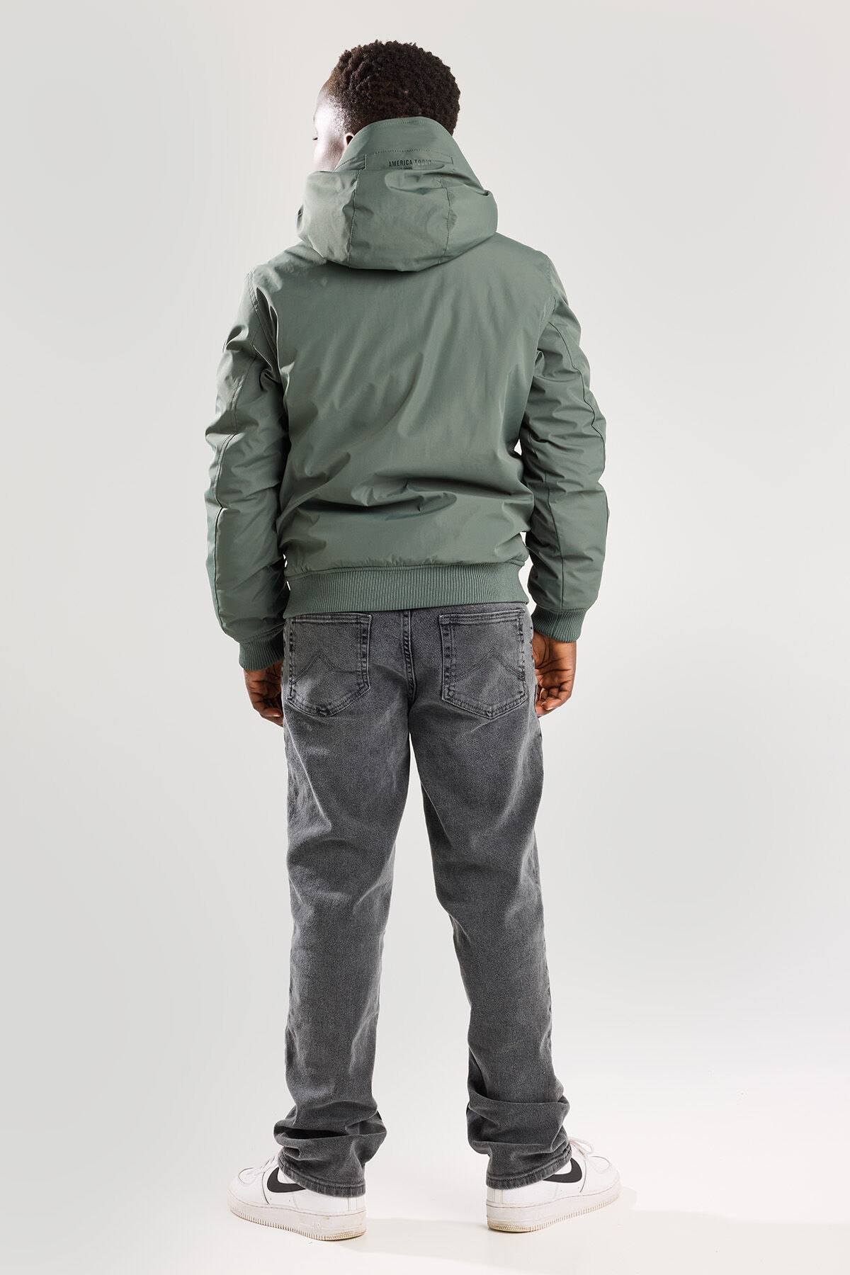 Hooded bomber Justin Jr image number 2