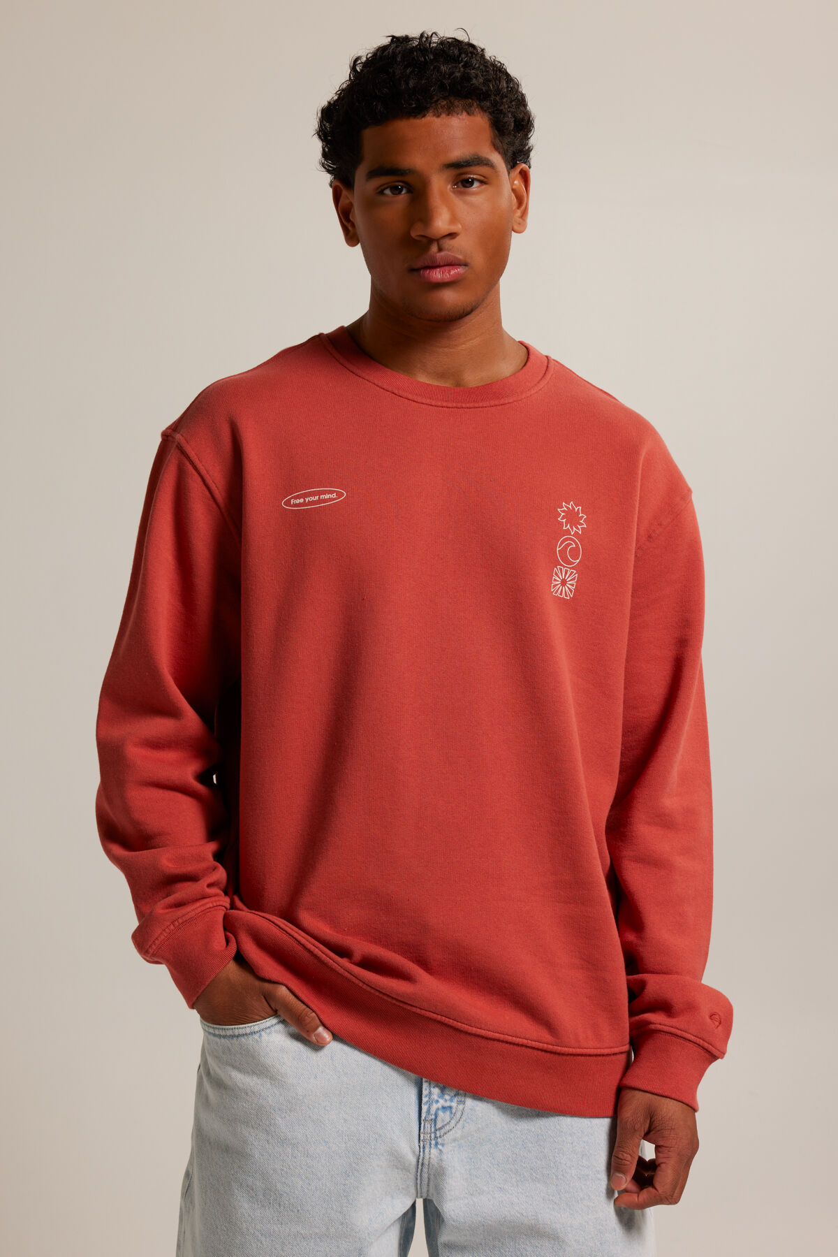 Sweat Syl crew image number 1