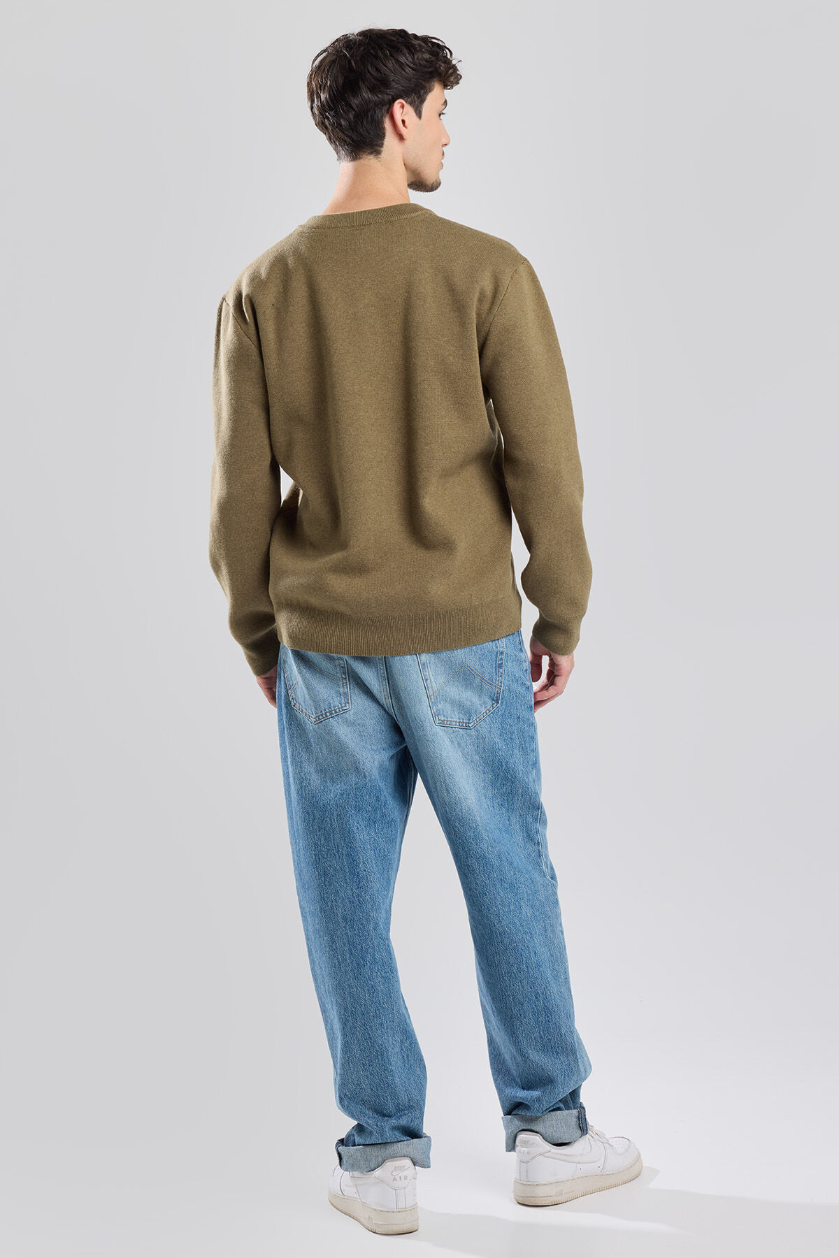 Jumper Kiran image number 2