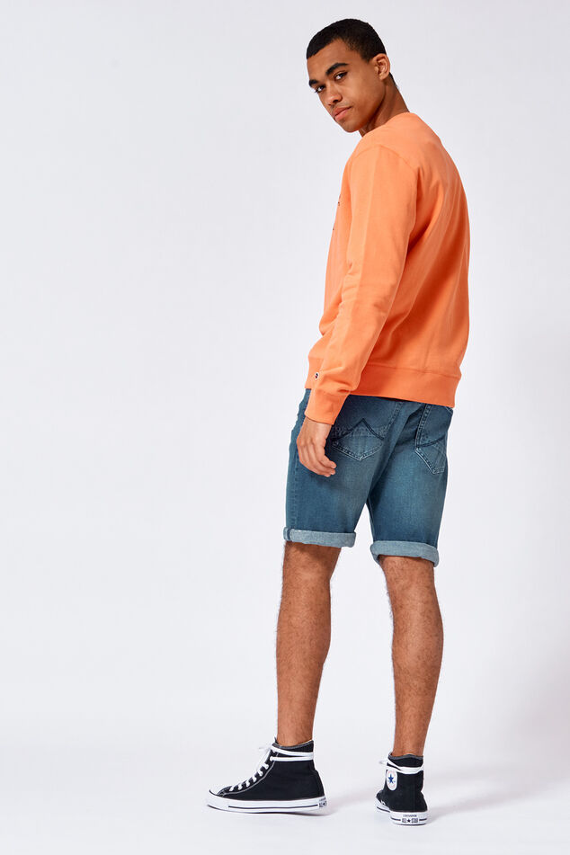 Sweater Story image number 2