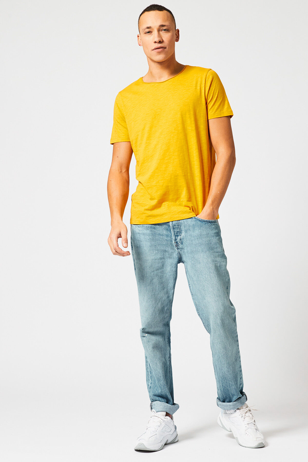 T-shirt Took image number 0