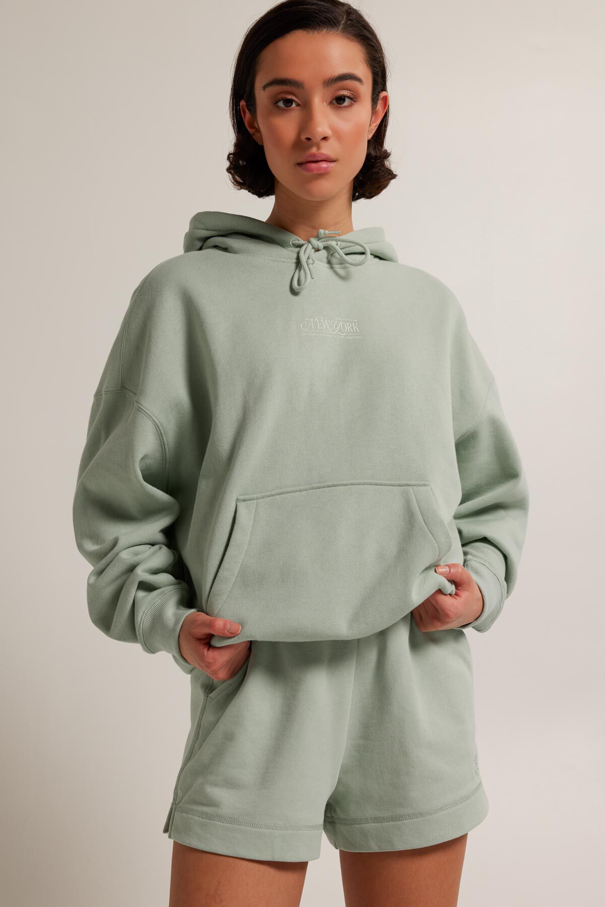 Short Noel image number 0