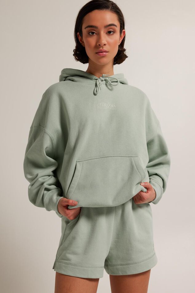 Short Noel image number 0