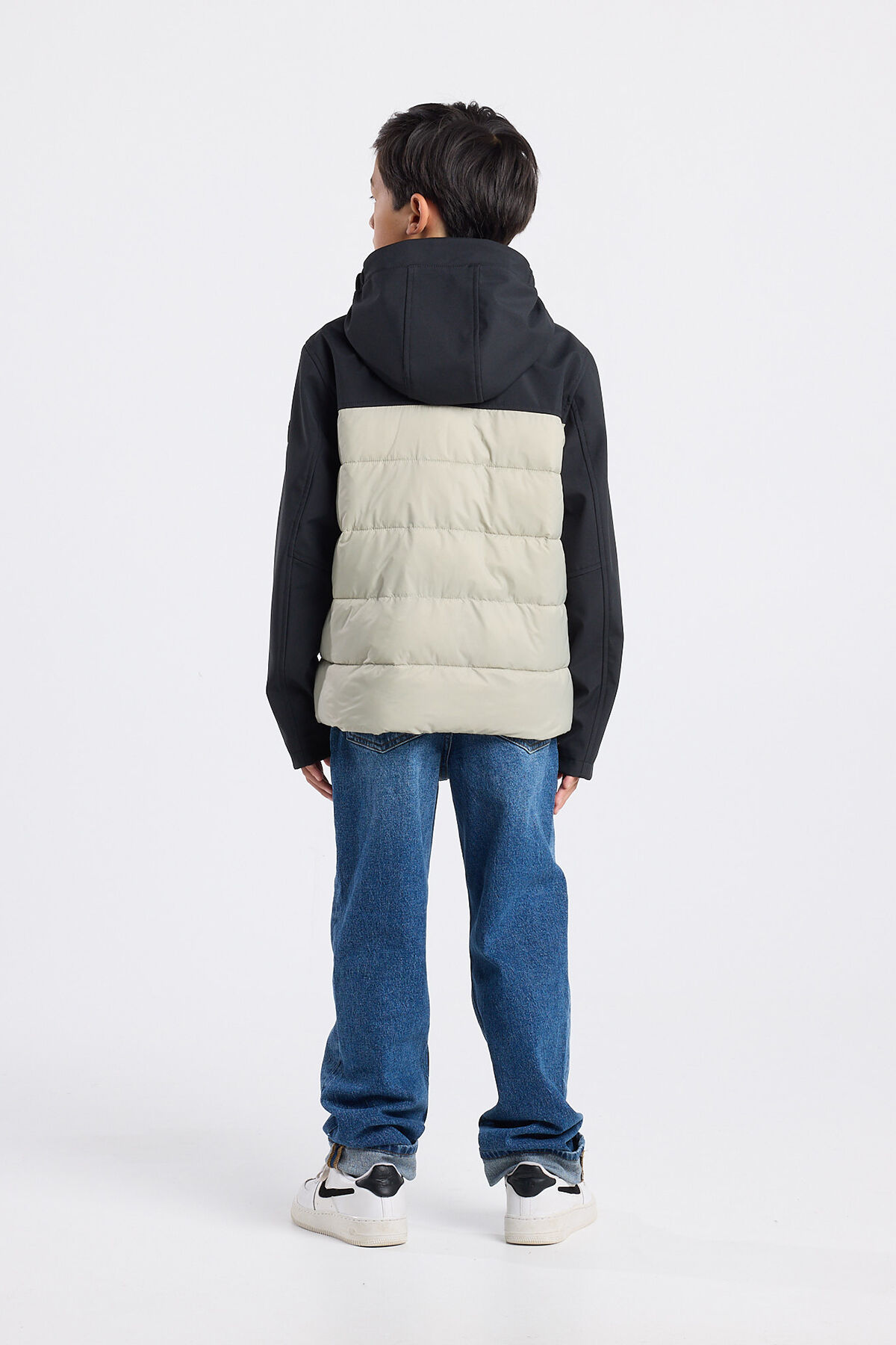 Jafaar JR image number 2