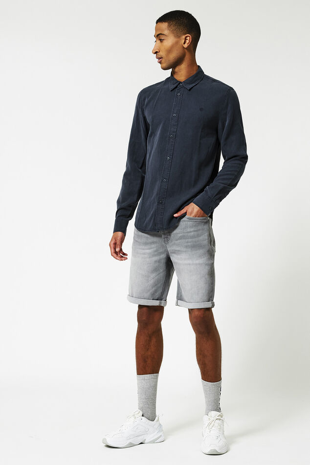 Short Robert image number 0