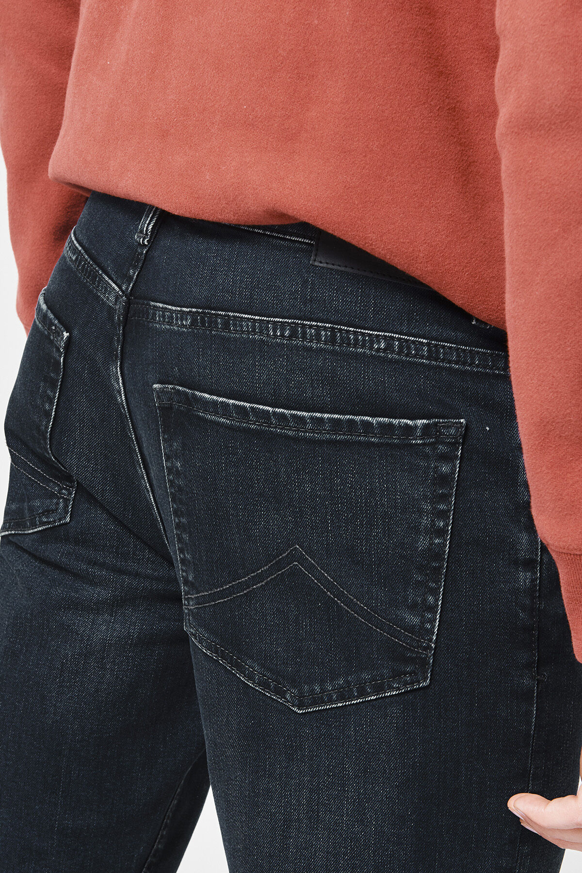 Jeans Dean image number 3