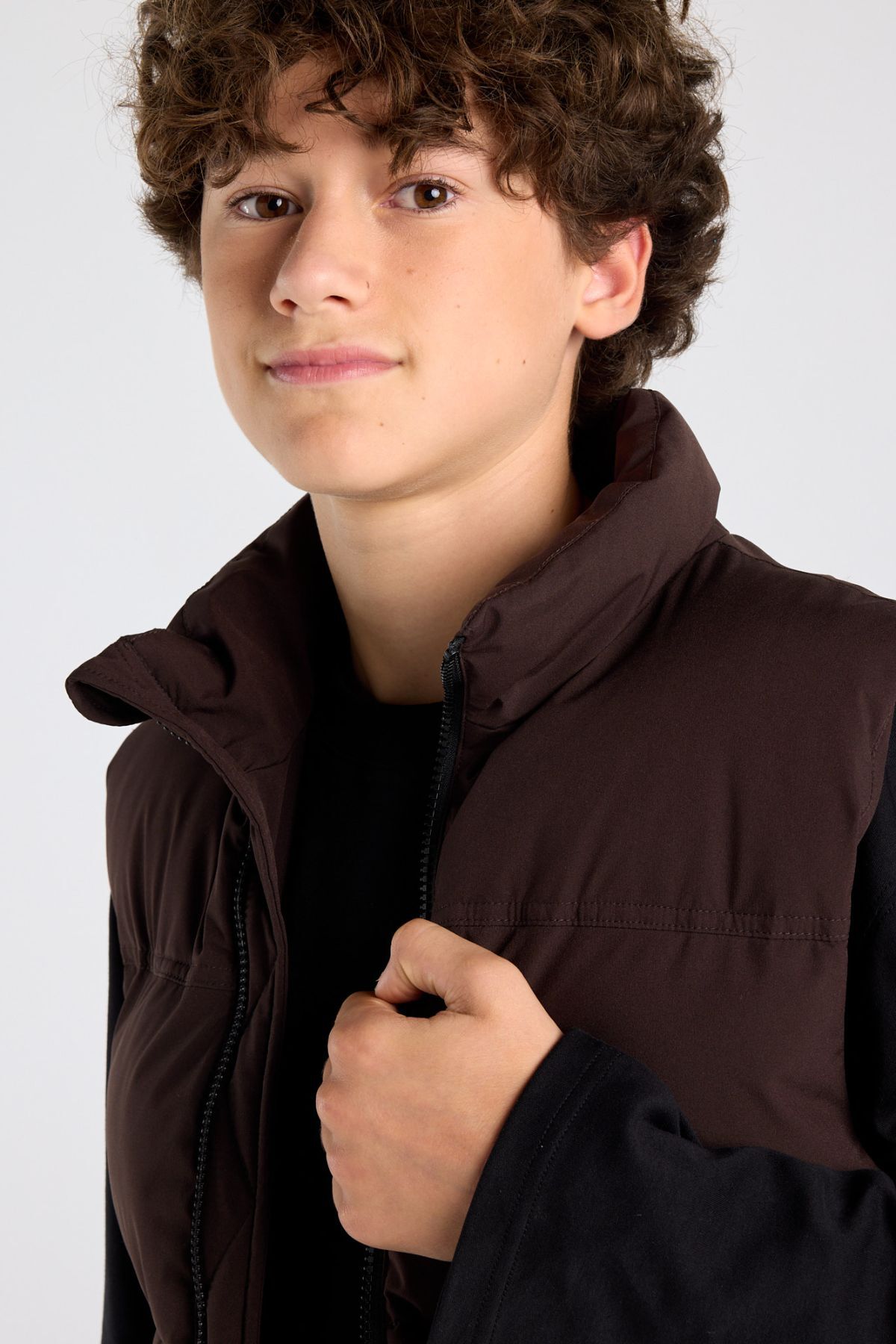 Jai Jr image number 3