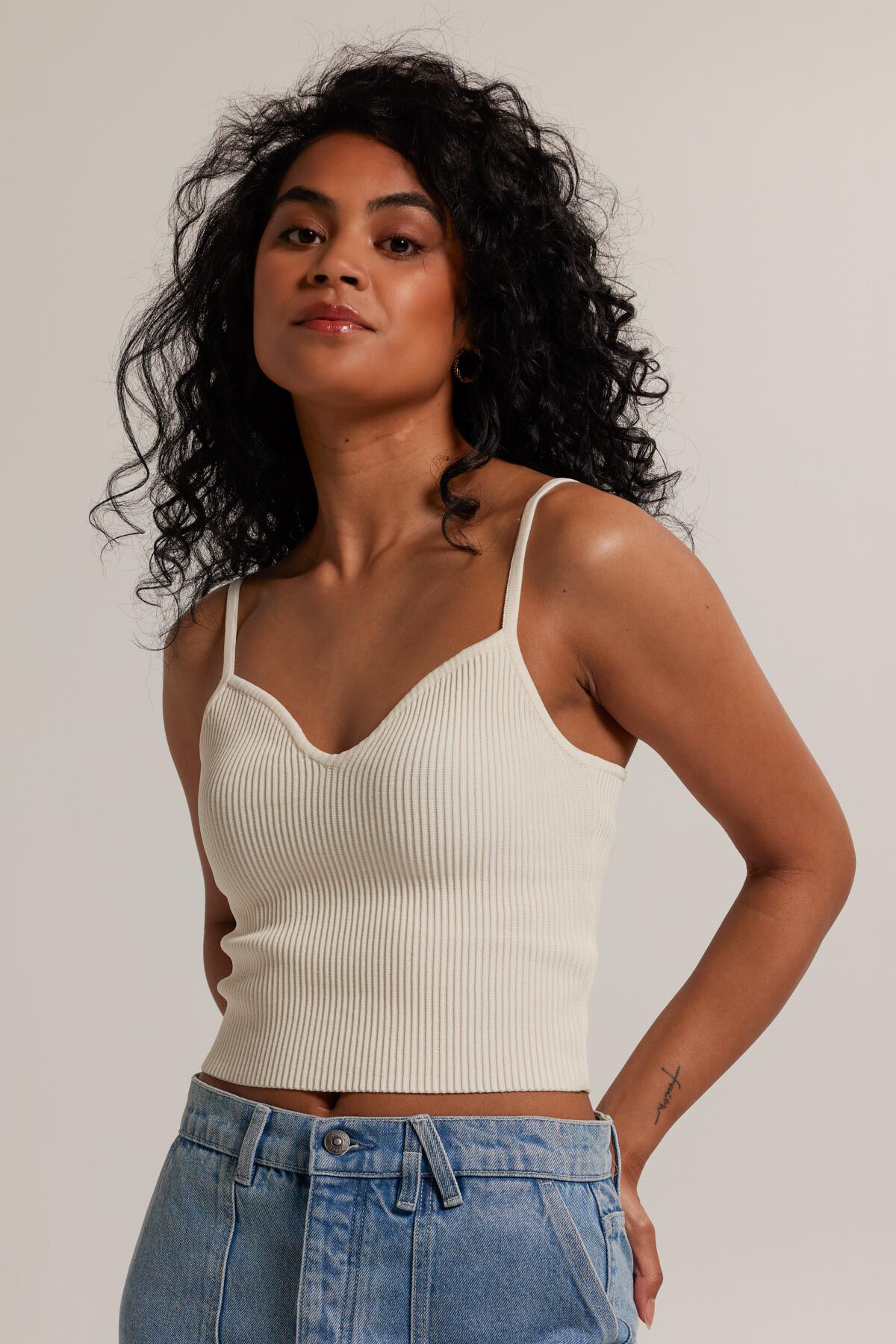 Gwiny image number 0