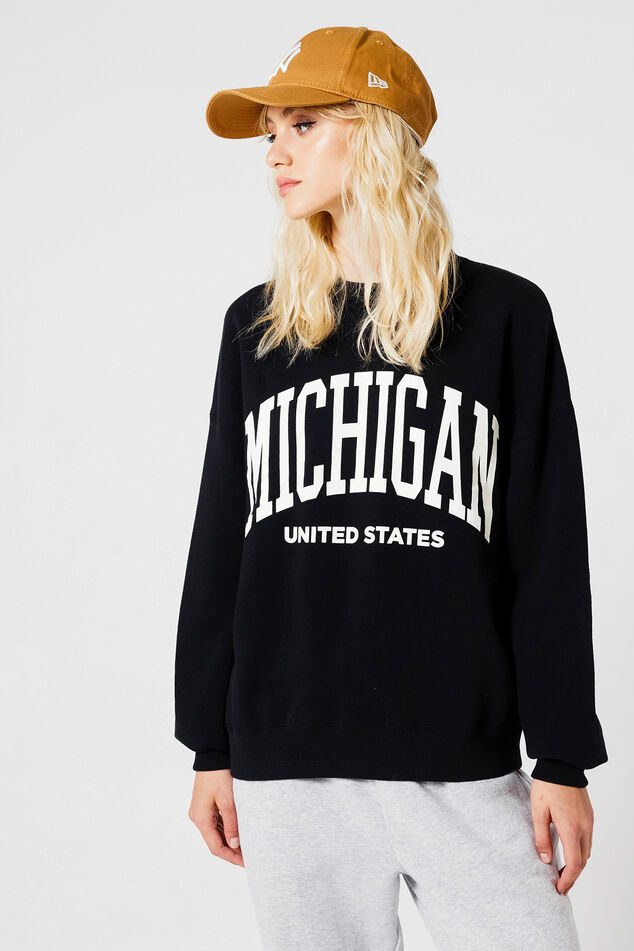 Sweater Sue image number 1