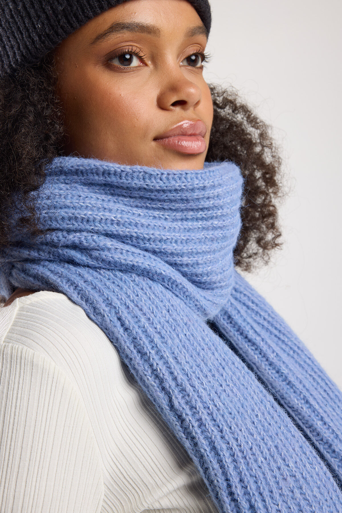 Scarf Alice image number 1