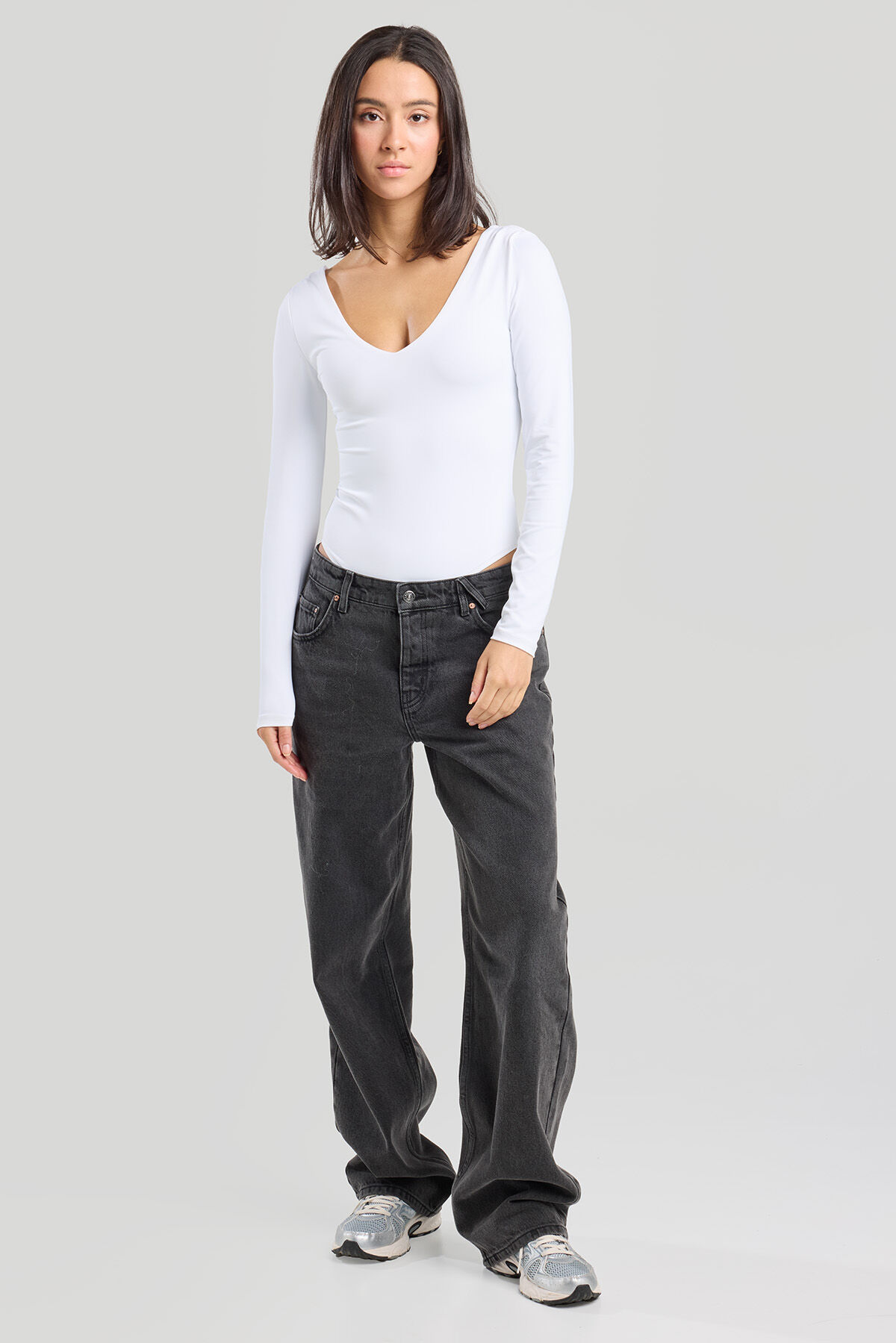 Body Lenie image number 1