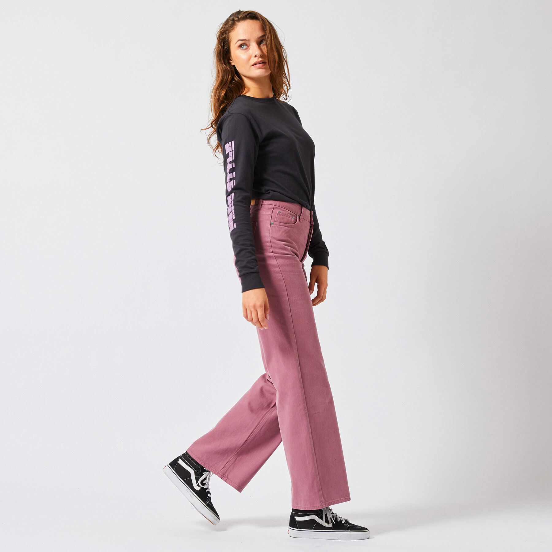wide fit sweatpants