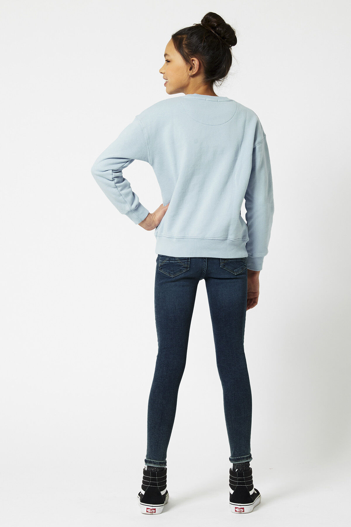 Sweater Stormi Jr image number 2