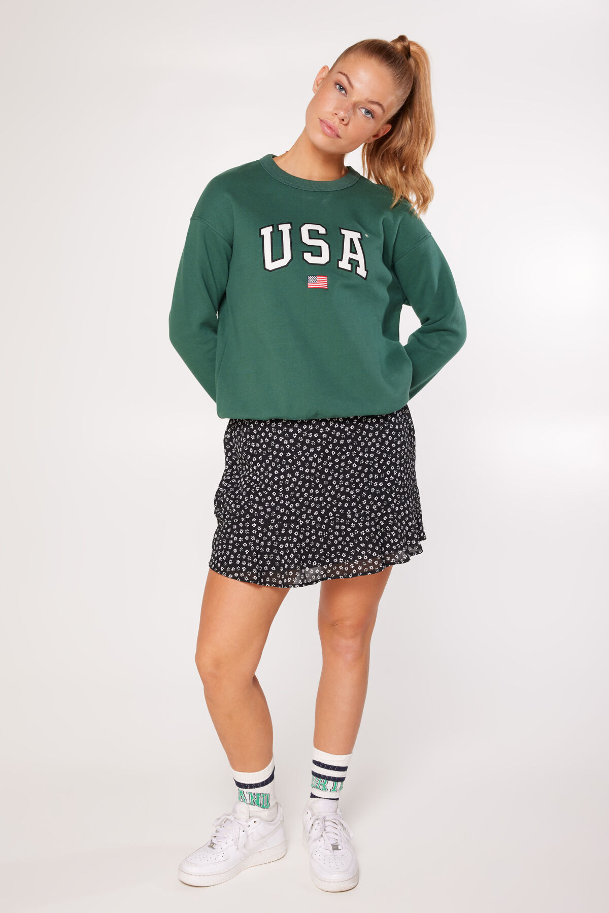 Sweater Soel image number 1