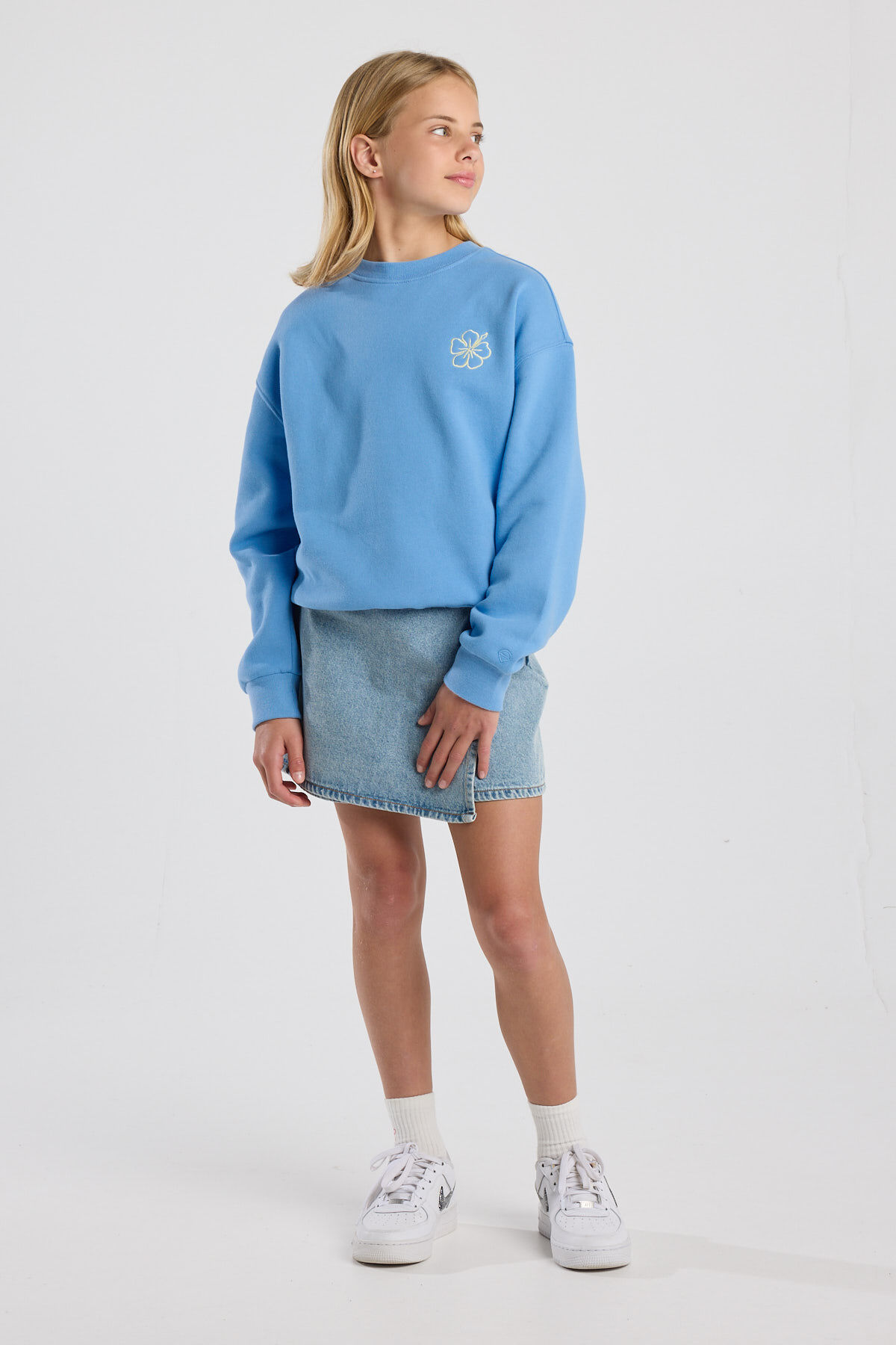 Selena JR image number 1