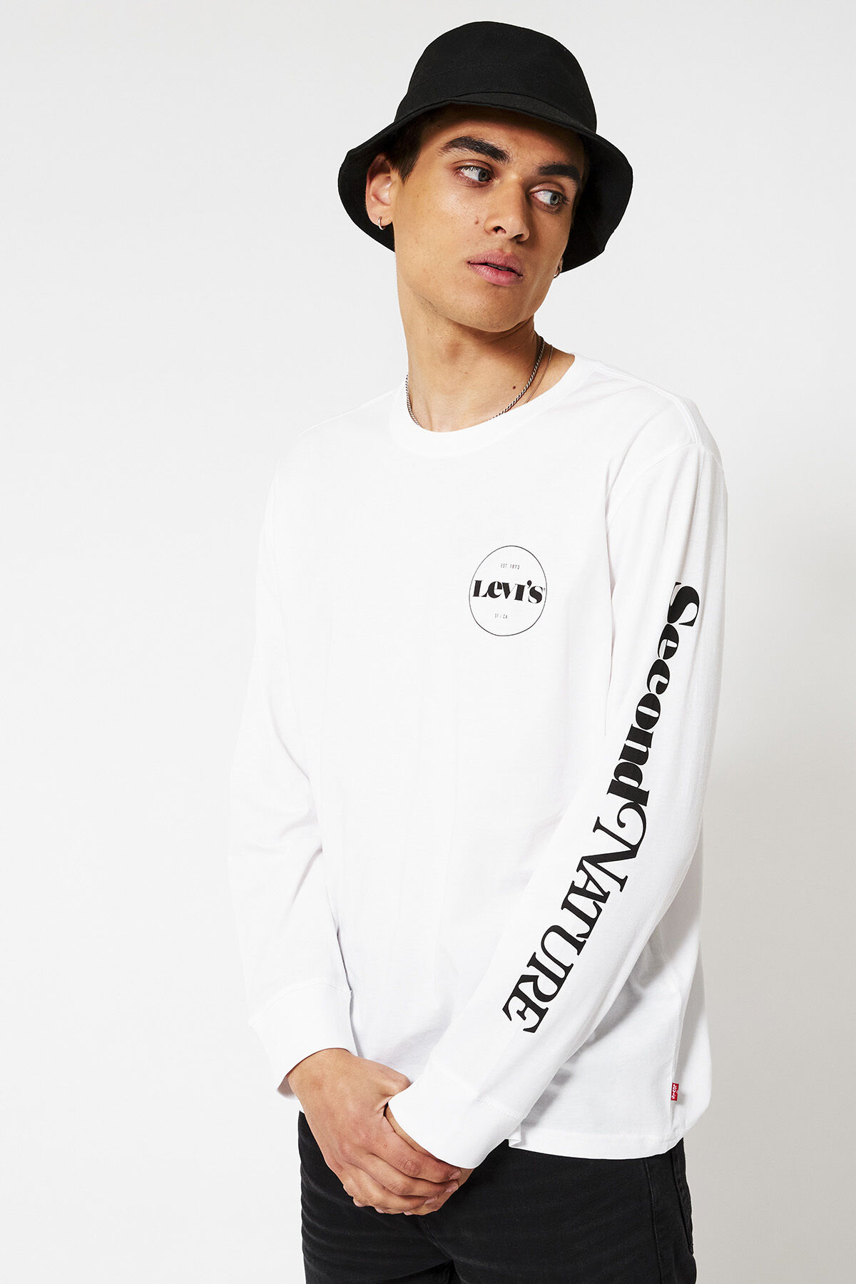 Heren Levi s longsleeve Relaxed LS graphic tee White
