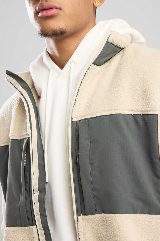 Vest Jeremias image number 3