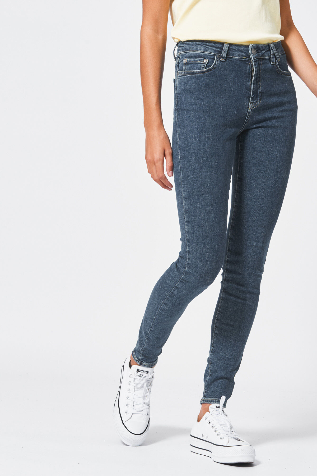 Jeans Faith image number 1