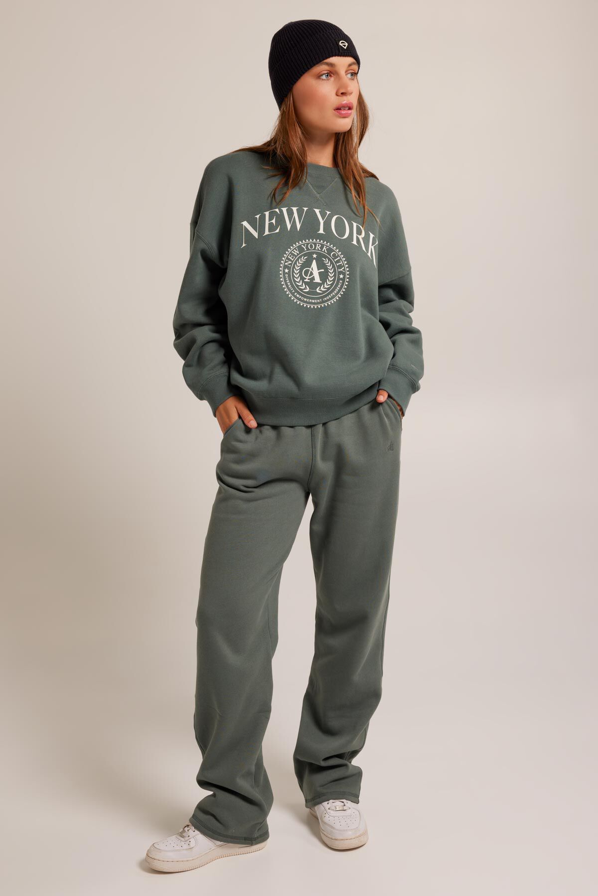 Jogginghose Caro image number 1