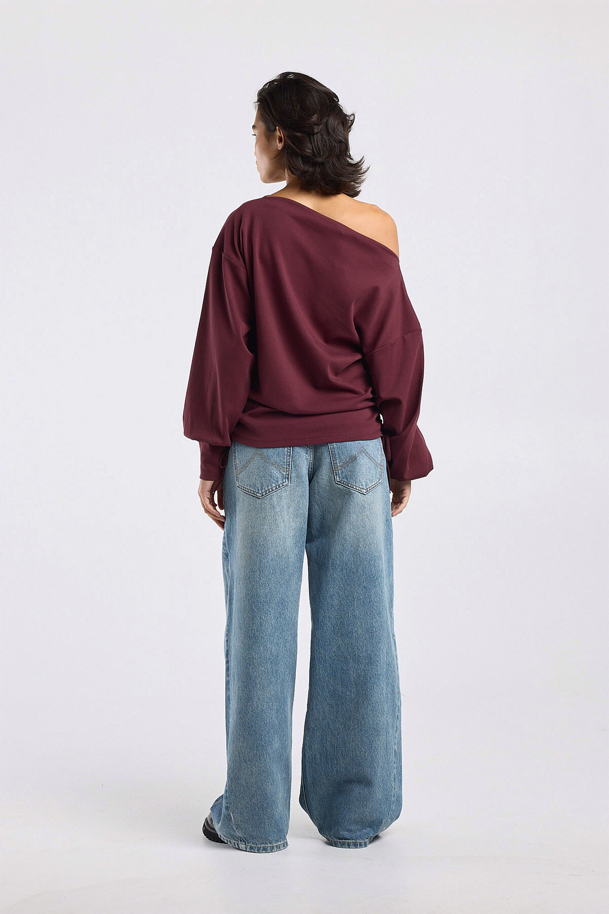 Linda image number 2