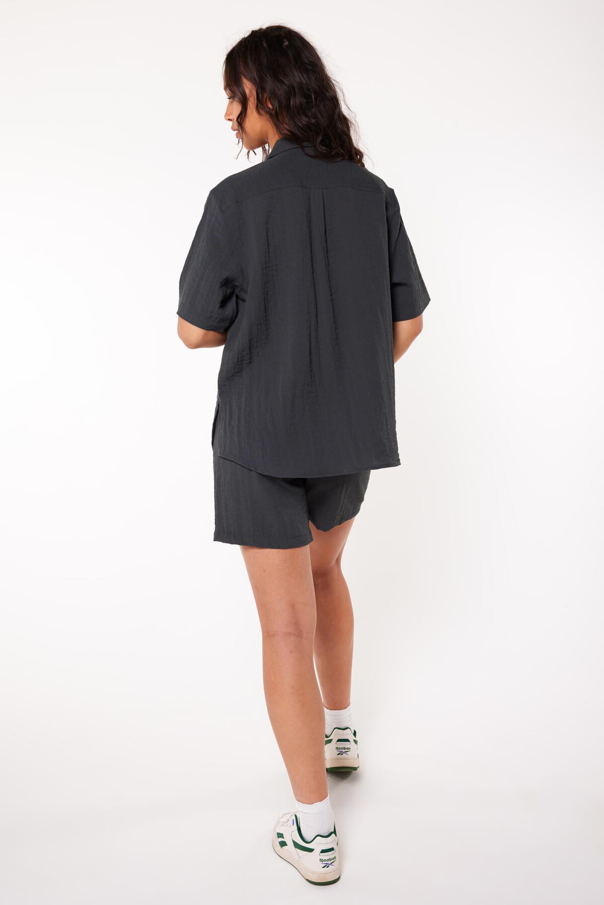 Short Myra image number 2